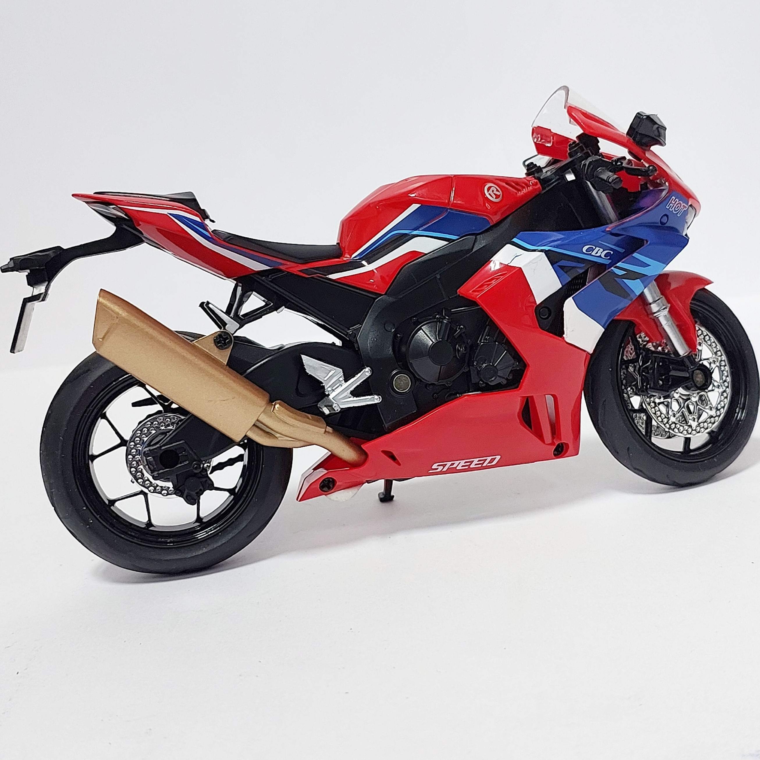 ماکت موتور هوندا CBR1000 سایز ۱:۱۲